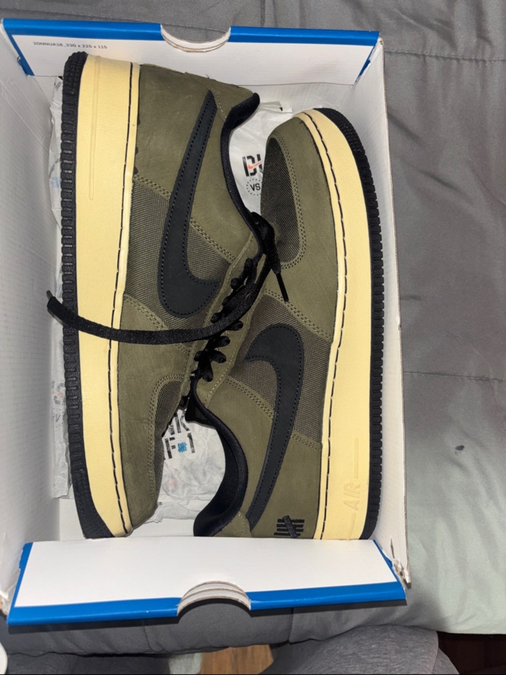 Air Force 1 Low Nike Olive Green & Black Low-Top Sneakers size 11.5 - Picture 5 of 6
